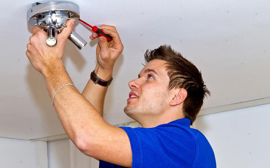 recherche électricien bâtiment Neuilly-sur-Seine